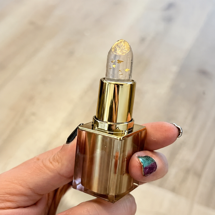 Review by Marianne V